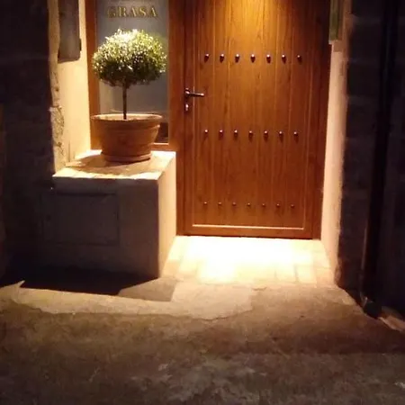 Casa Grasa Semesterbostad